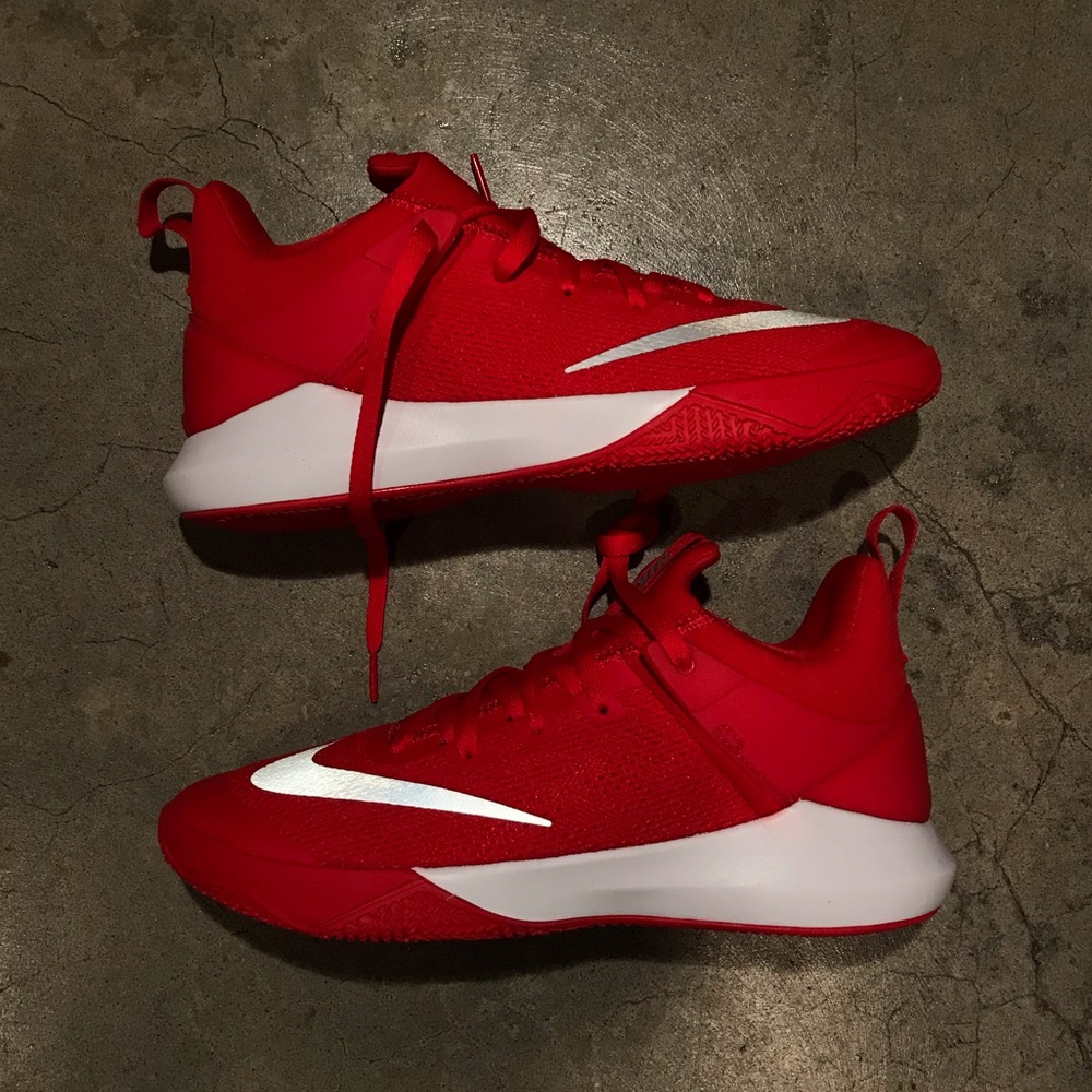 Nike Zoom Shift TB